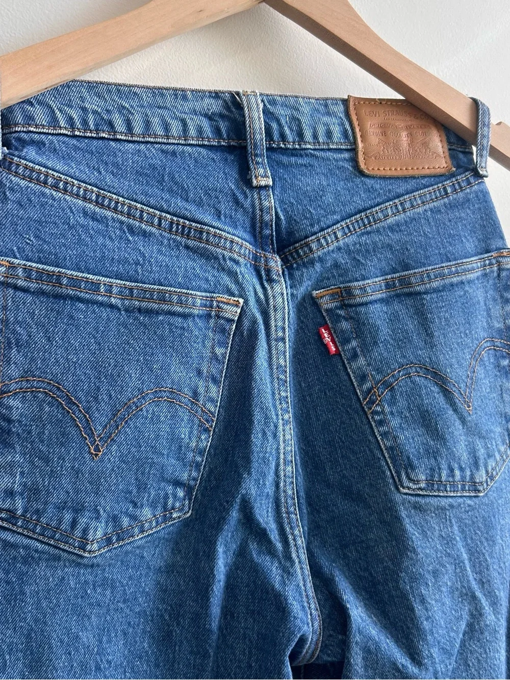 Levis comfortable men
